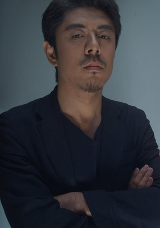 演员马岩松，演艺之路的闪耀之星