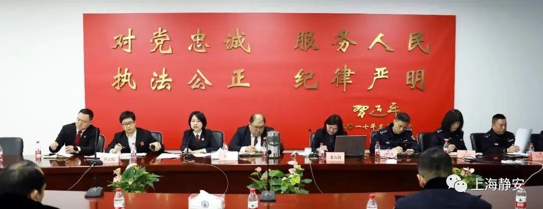前沿理论解析在线，自然美景中的探索之旅