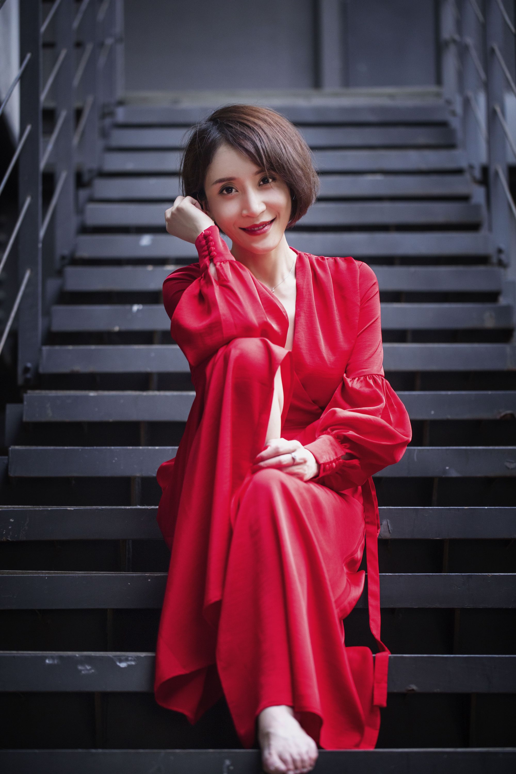 李莎演员，演艺之路的闪耀之星
