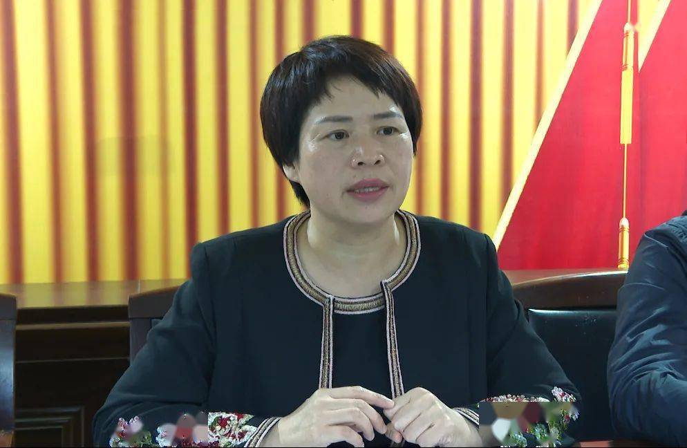洪华美最新动态，揭开成功的神秘面纱