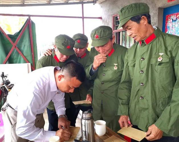 两参人员最新消息更新，关注两参人员动态，最新消息一览无余