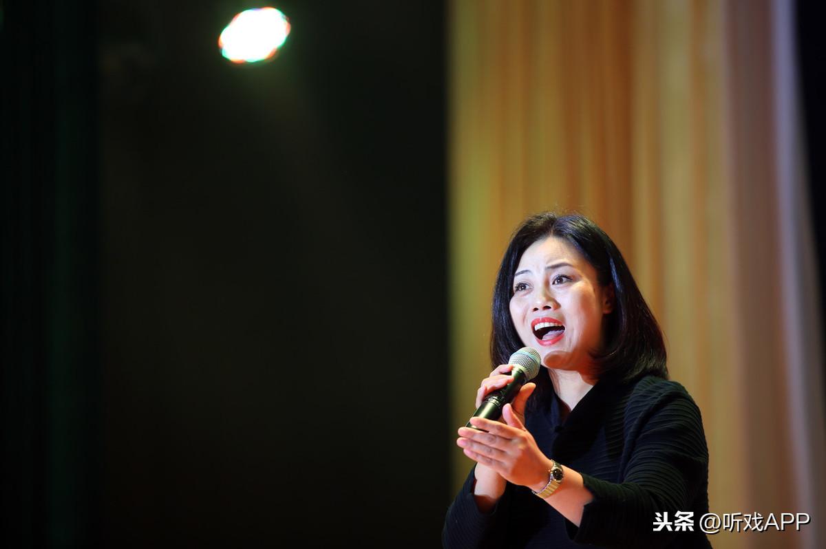 越剧新星范晓萍，与科技共舞的高科技产品体验之旅